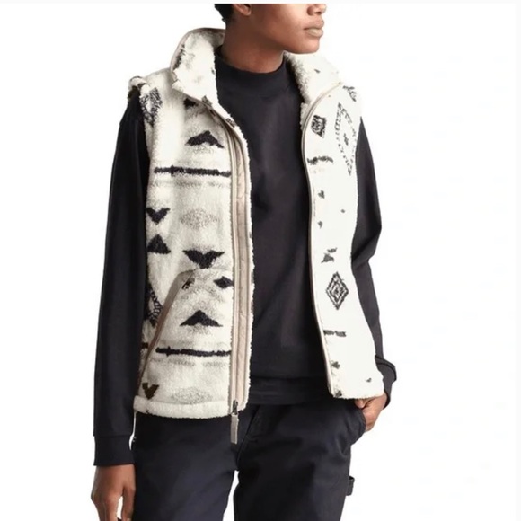 THE NORTH FACE CAMPSHIRE 2.0 VEST - Picture 2 of 2